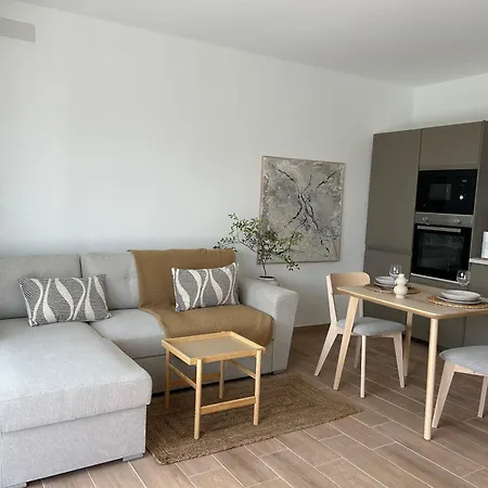 Apartment Riscos *